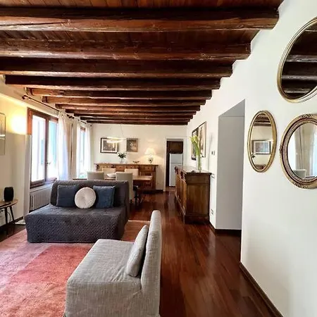 Apartmán Raffinato E Silenzioso Nel Cuore Di